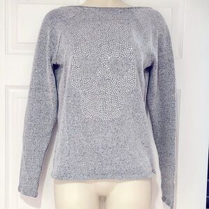 Victoria’s Secret, PINK shirt